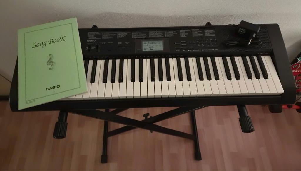 Casio CTK-1150 Keyboard Piano, Muziek en Instrumenten, Keyboards, Ophalen, Casio, 61 toetsen, Zo goed als nieuw