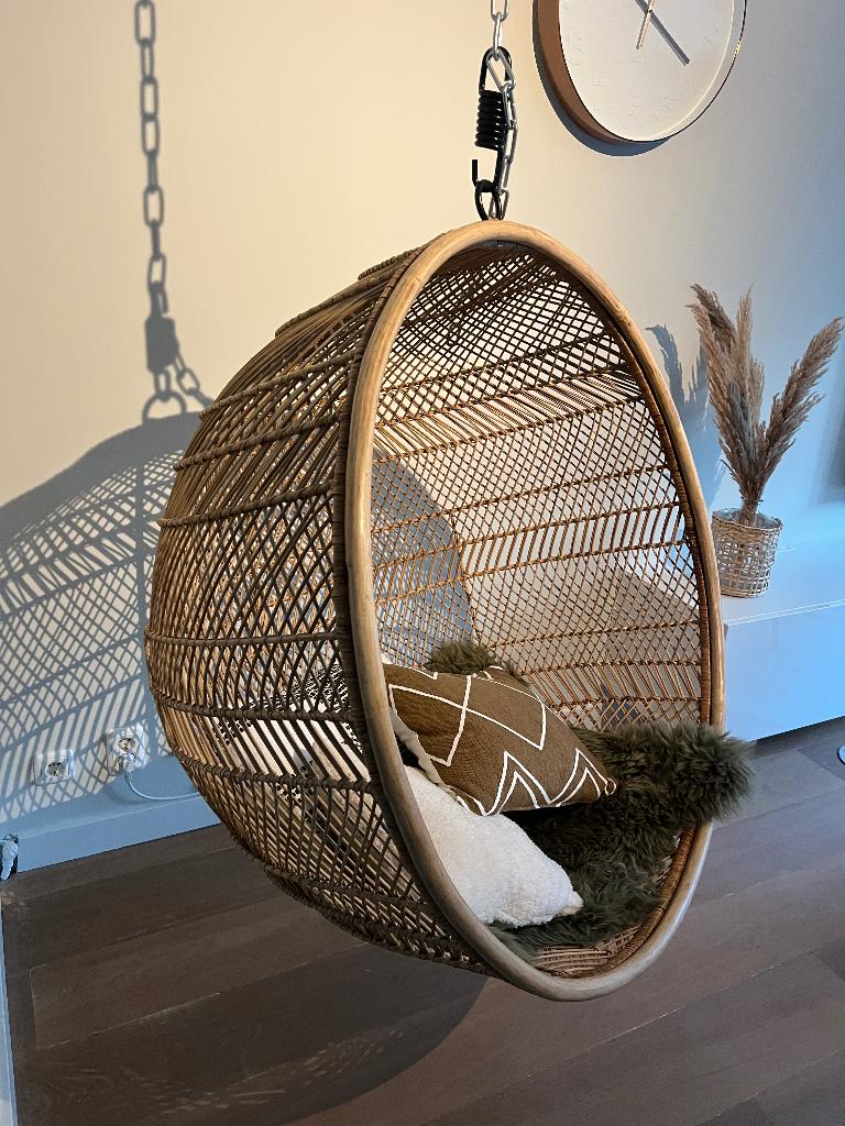 HK Living rotan hangstoel, Huis en Inrichting, Fauteuils, Zo goed als nieuw, Riet of Rotan, 100 tot 125 cm, 100 tot 125 cm, Ophalen
