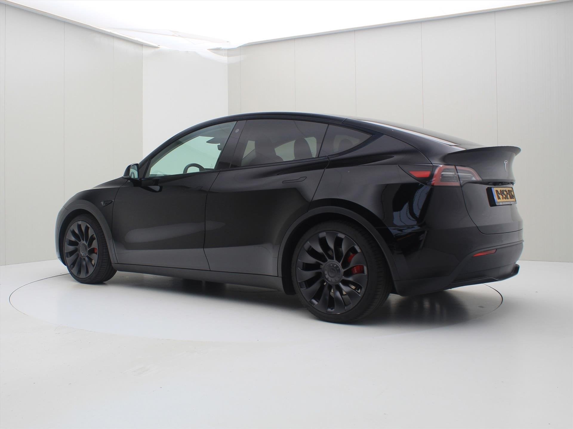 Tesla Model Y Performance 534pk AWD 93% SoH [ 21 INCH+WARMTE, Auto's, Automaat, Gebruikt, Zwart, Adaptive Cruise Control