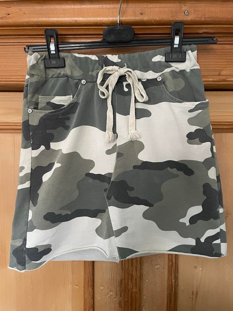 Royal Belle Camouflage Rokje met Stretch - Maat M/L, Ophalen of Verzenden, Zo goed als nieuw, Maat 38/40 (M), Groen