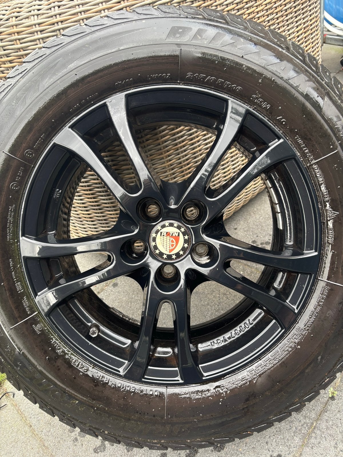 Opel Mokka velgen met banden - 215/65R16