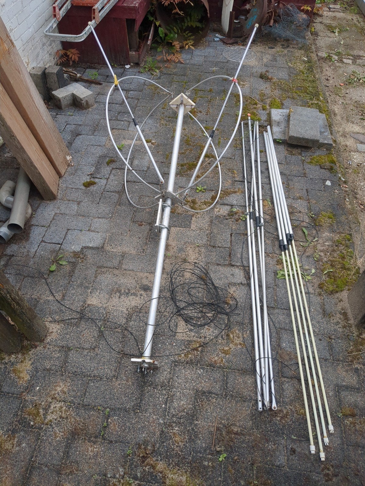 cubikal quad horizontaal verticaal richt antenne, Ophalen, Antenne