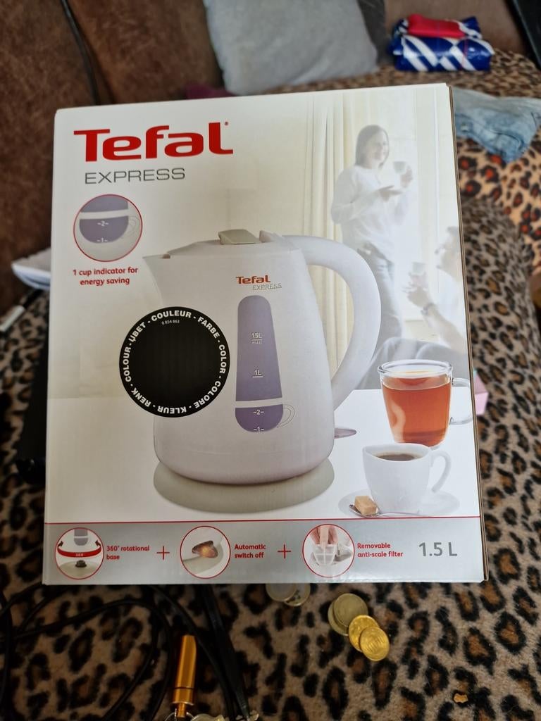 Tefal Express waterkoker - Nieuw en ongebruikt, 1 tot 2 liter, Ophalen of Verzenden, Nieuw