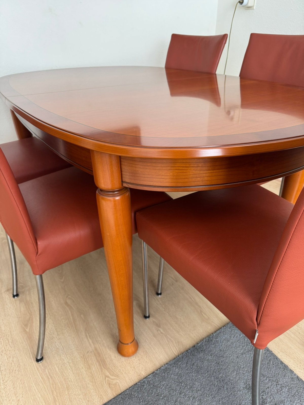 Prachtige eettafel