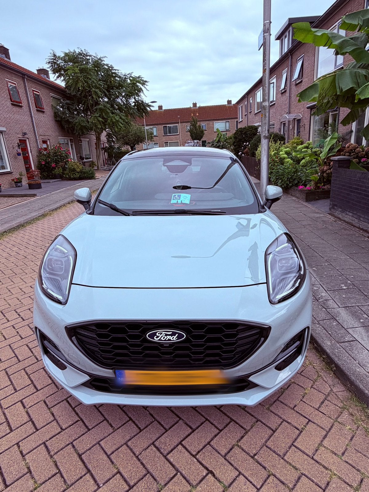 Ford Puma 1.0i Ecoboost Hybrid 155pk 2025 PANORAMADAK!!, Auto's, Voorwielaandrijving, Puma, USB, 1253 kg