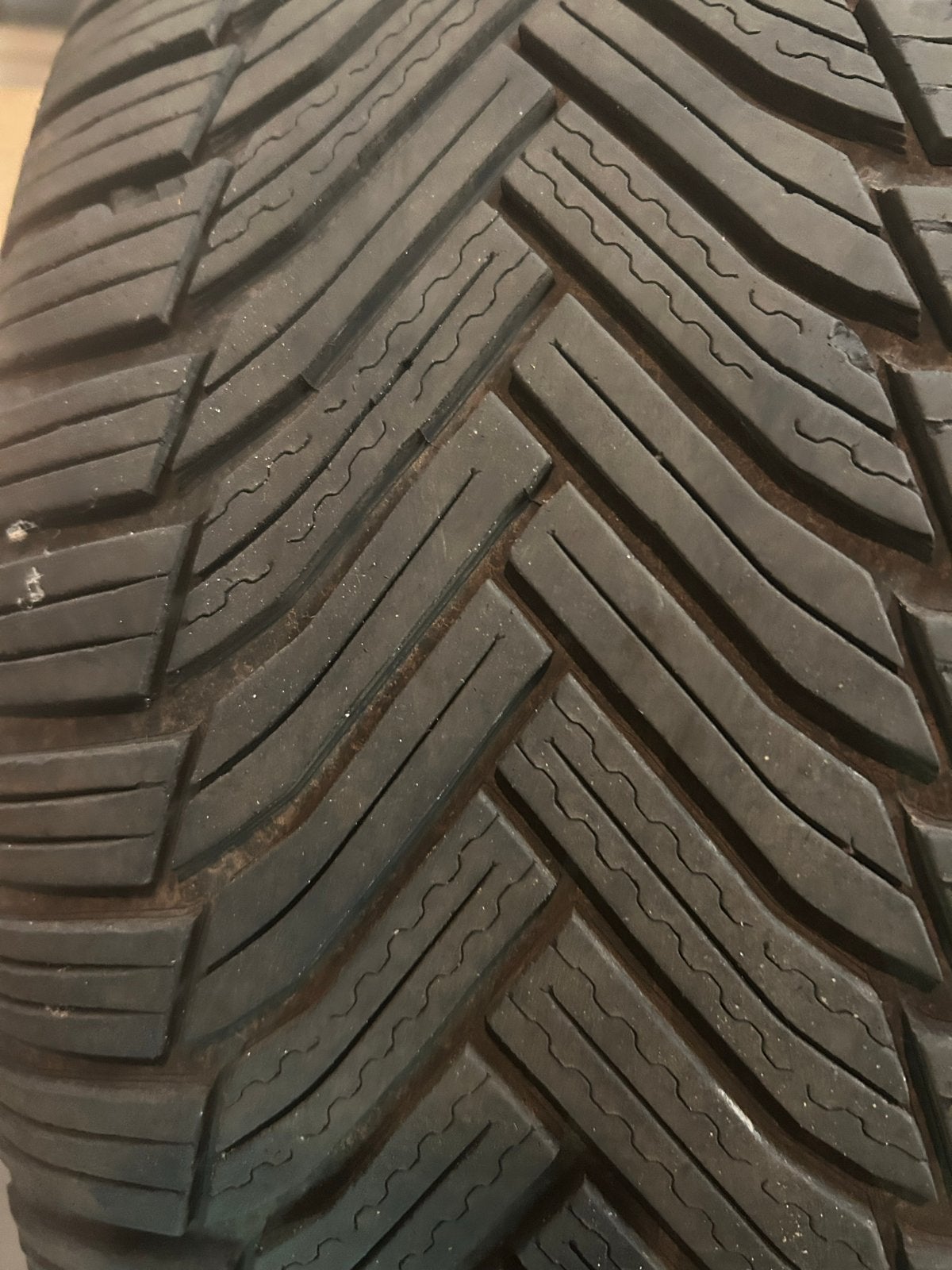 Michelin Alpine winterbanden met Volvo velgen 225/50 R17, Auto-onderdelen, Banden en Velgen, Ophalen, Gebruikt, Banden en Velgen