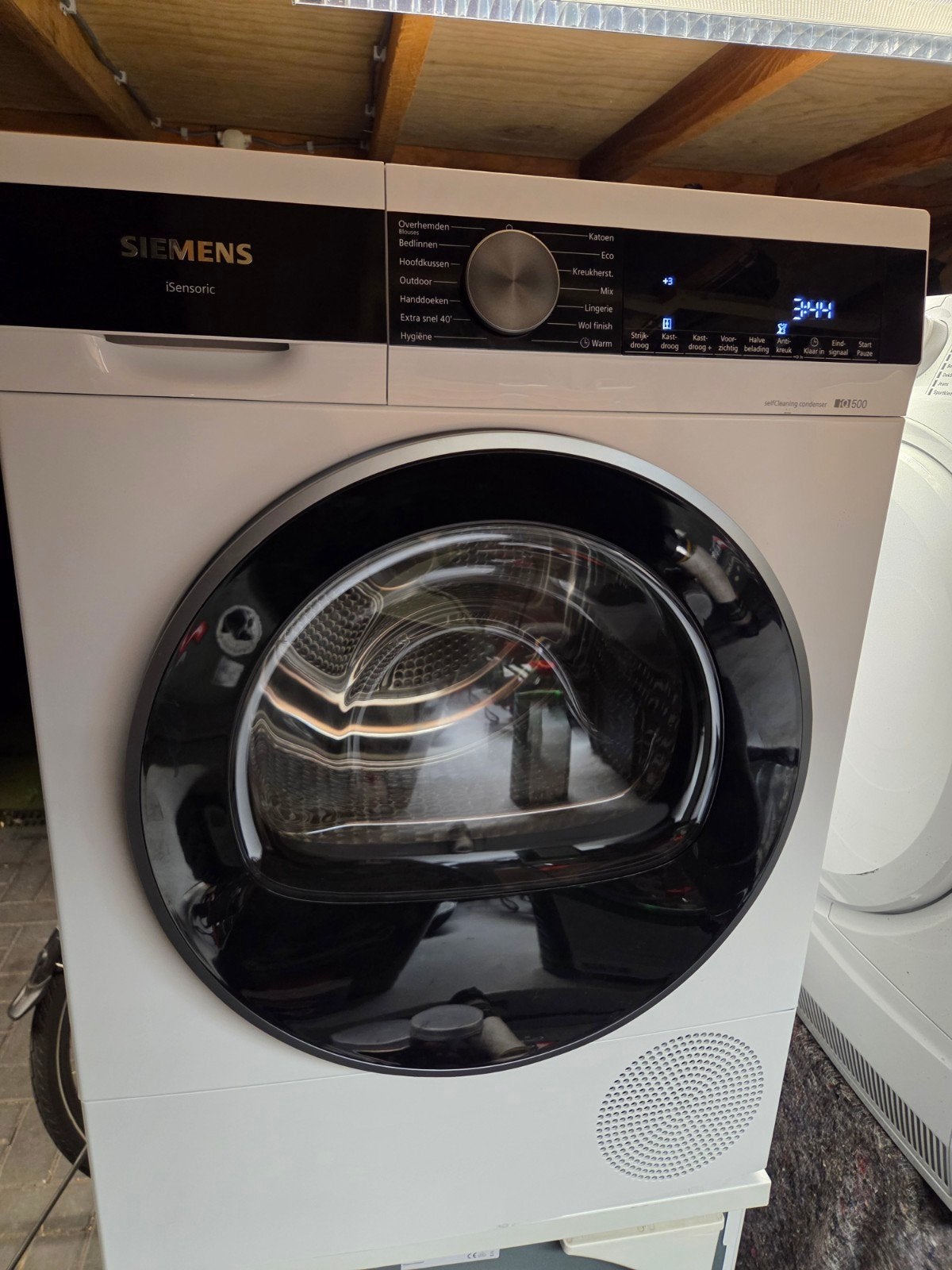 Siemens warmtepomp droger WQ35G2D0NL, Ophalen, 8 tot 10 kg, Nieuw, Voorlader