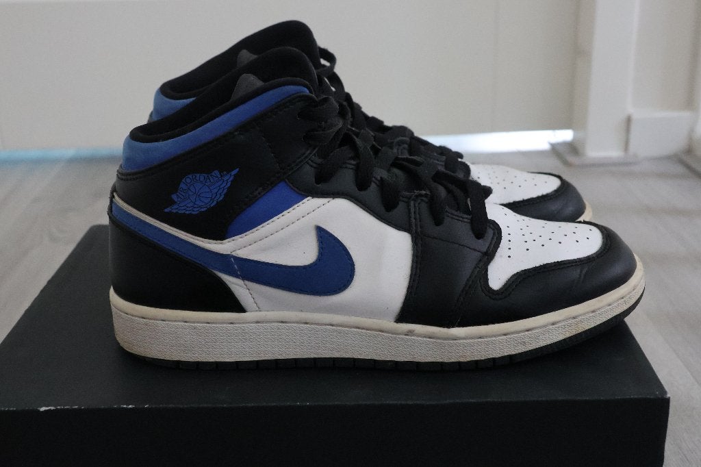 Nike air Jordan mid 1 racer blue, Jongen of Meisje, Schoenen, Ophalen of Verzenden, Zo goed als nieuw