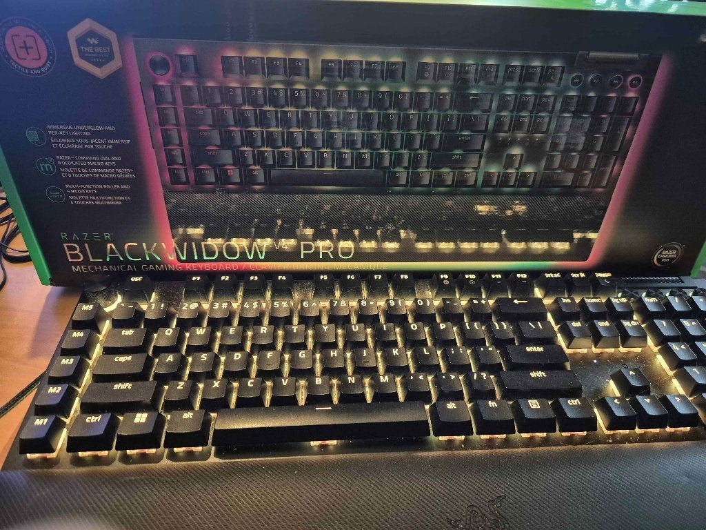 Razer BlackWidow V4 Pro - gaming keyboard, Gebruikt, Gaming toetsenbord, Ophalen of Verzenden, Razer