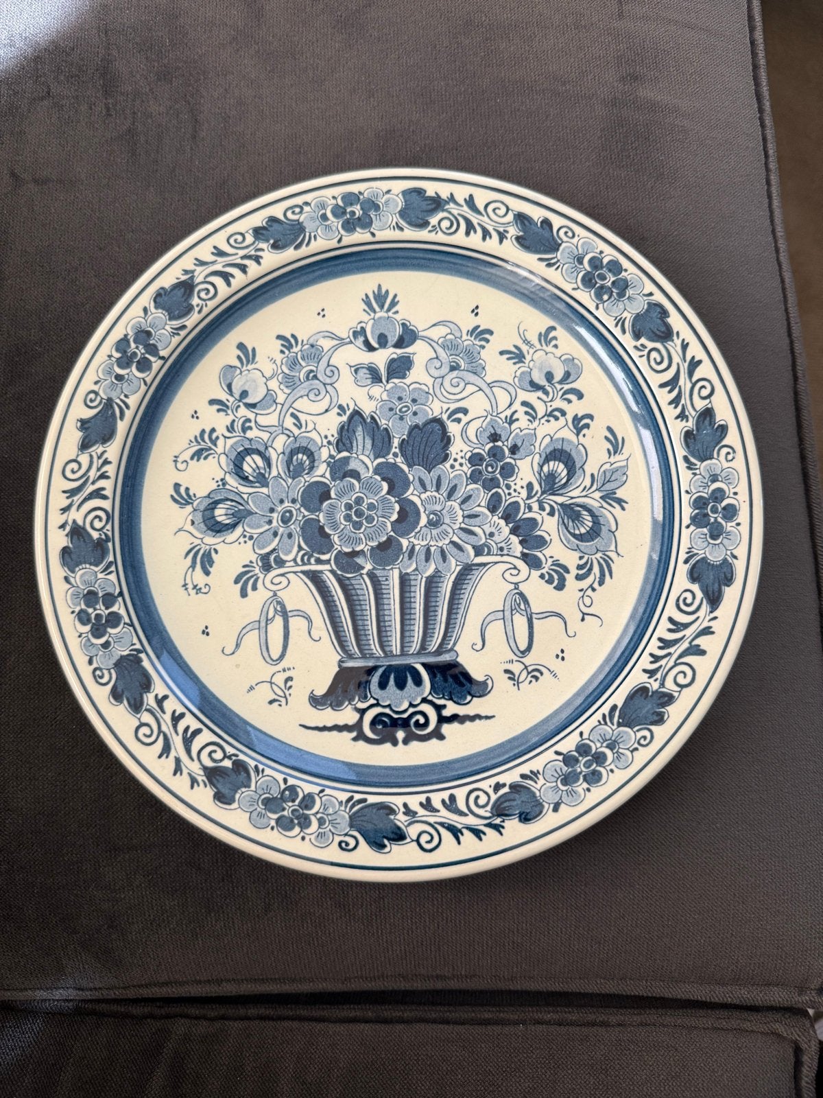 Delfts Blauw wandbord met bloemenvaas decoratie, Ophalen of Verzenden