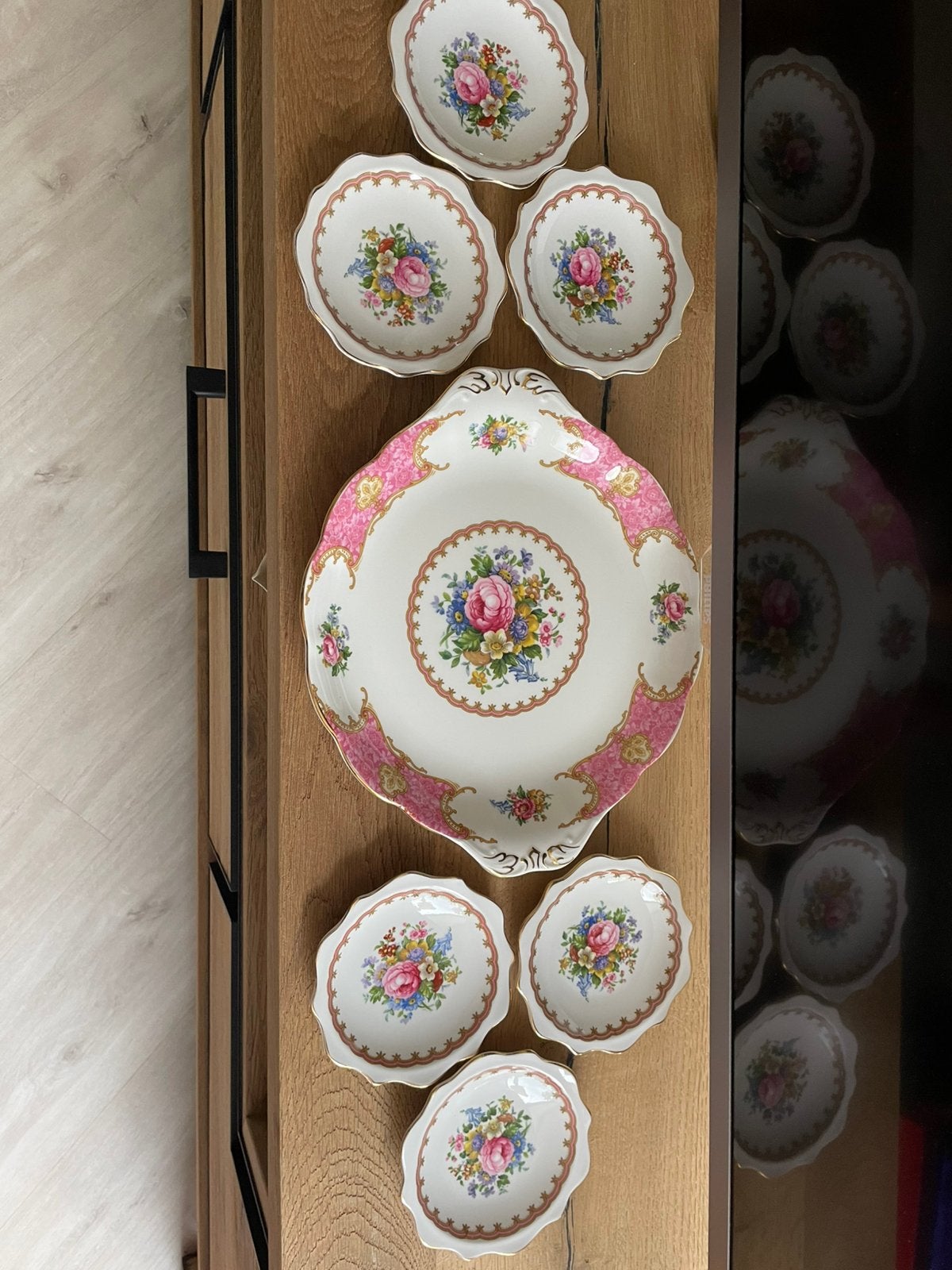 Royal Albert LADY CARLYLE KOEKSET🩷🤍🩷, Ophalen