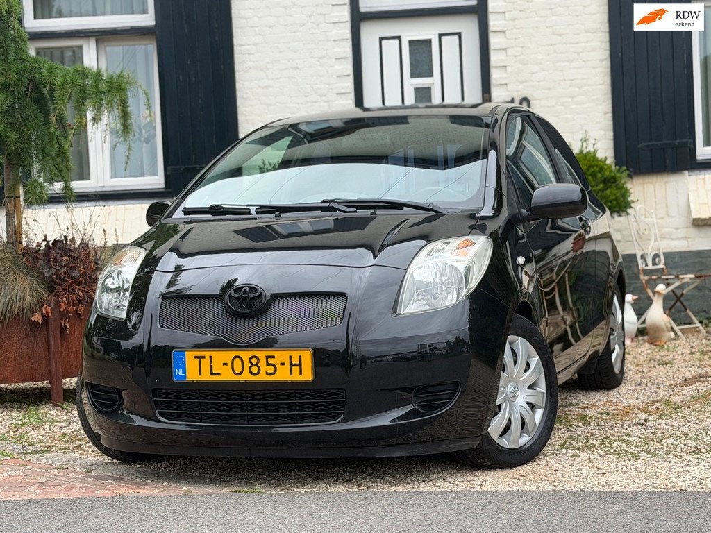 Toyota Yaris 1.0 VVTi|Airco|Elek-ramen|Nette auto!, Auto's, Voorwielaandrijving, 970 kg, 750 kg, Elektrische ramen
