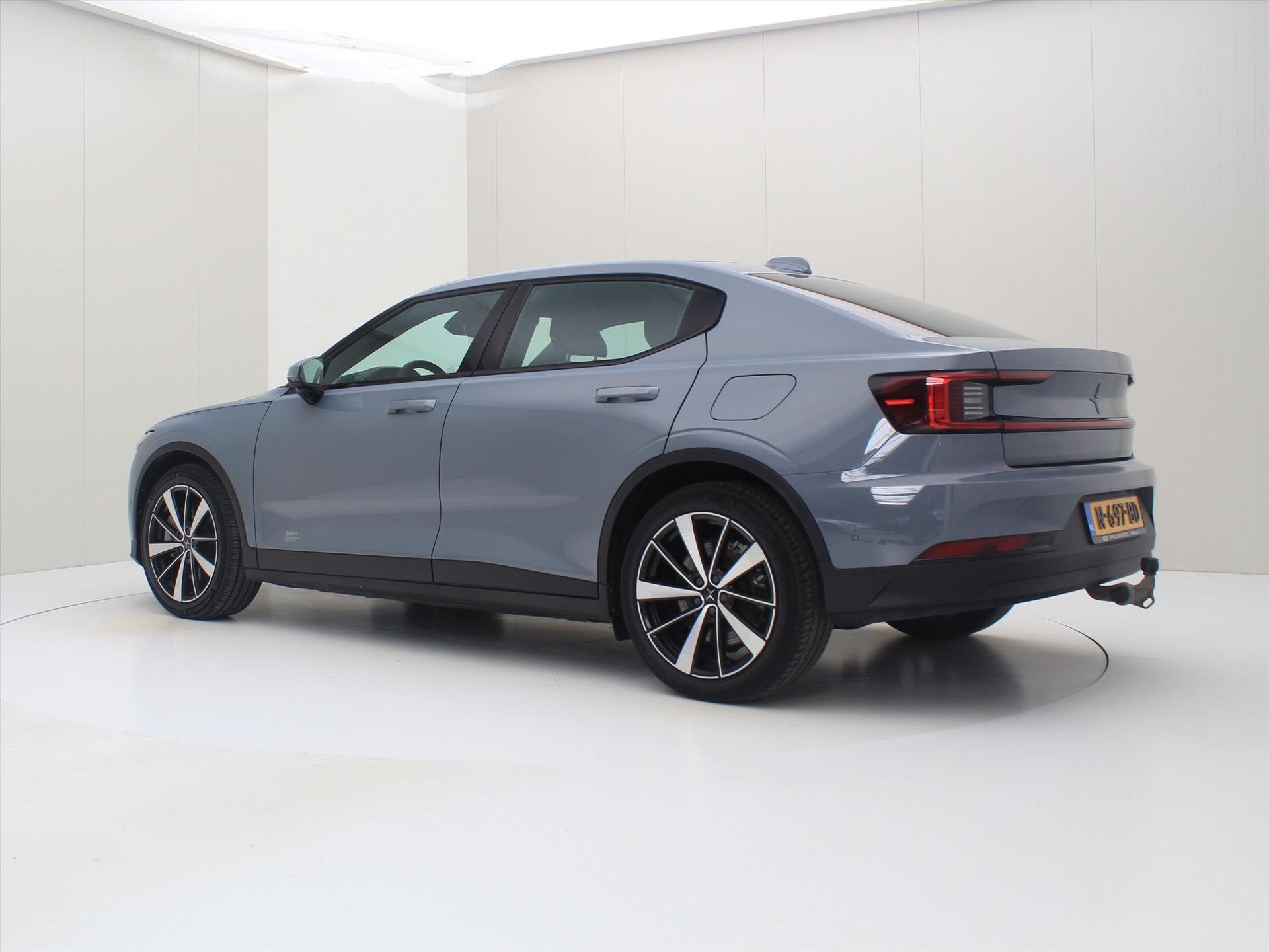 Polestar 2 Long Range Dual Motor 408PK 78kWh 90% SoH [ TREKH, Auto's, Polestar 2, Stof, Gebruikt, Zwart