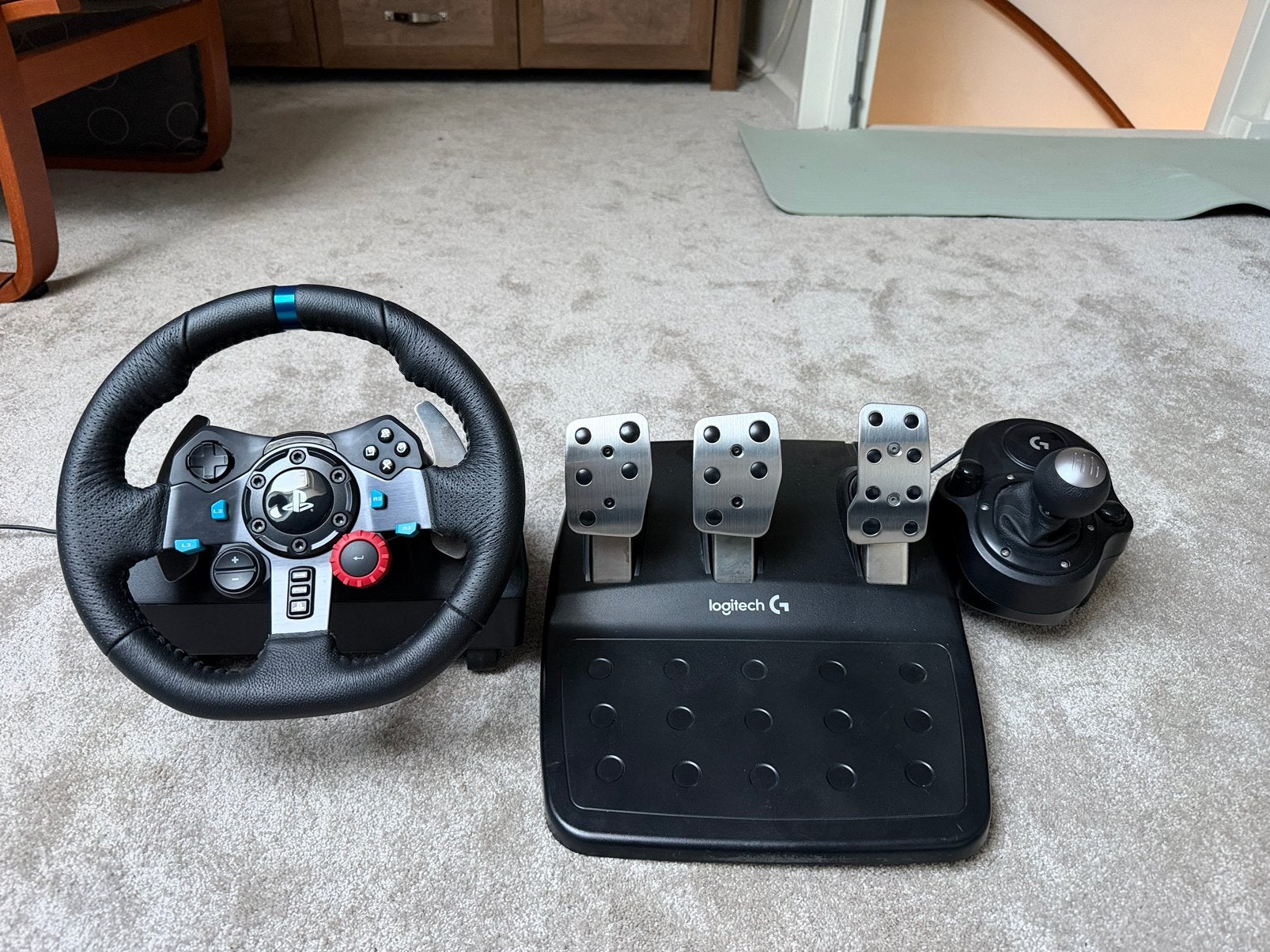Logitech G29 racestuur + pedalen + Driving Force Shifter, Spelcomputers en Games, Ophalen, Zo goed als nieuw