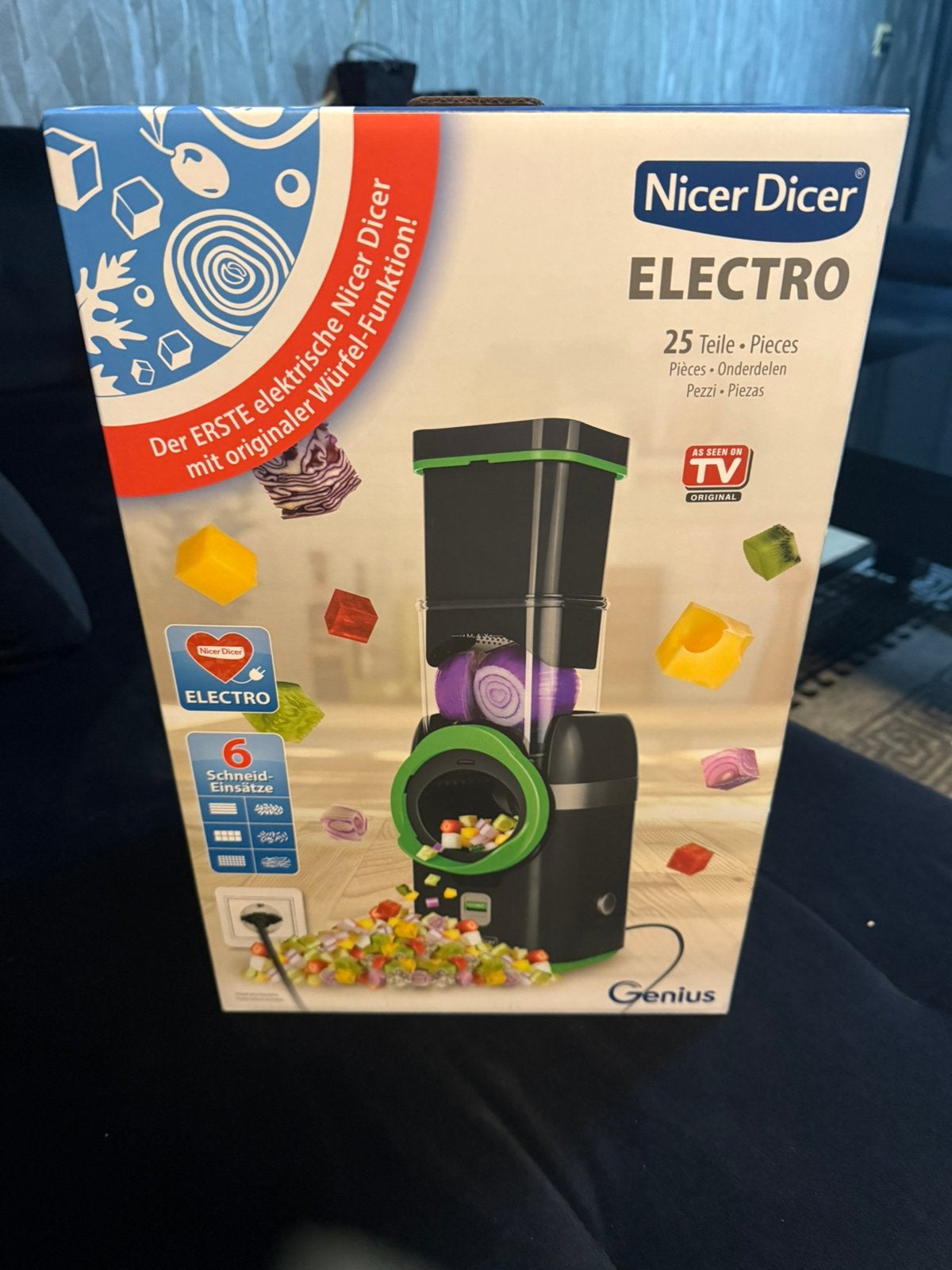 Genius Nicer Dicer Elektrische groentesnijder 25 delig, Ophalen, Zo goed als nieuw