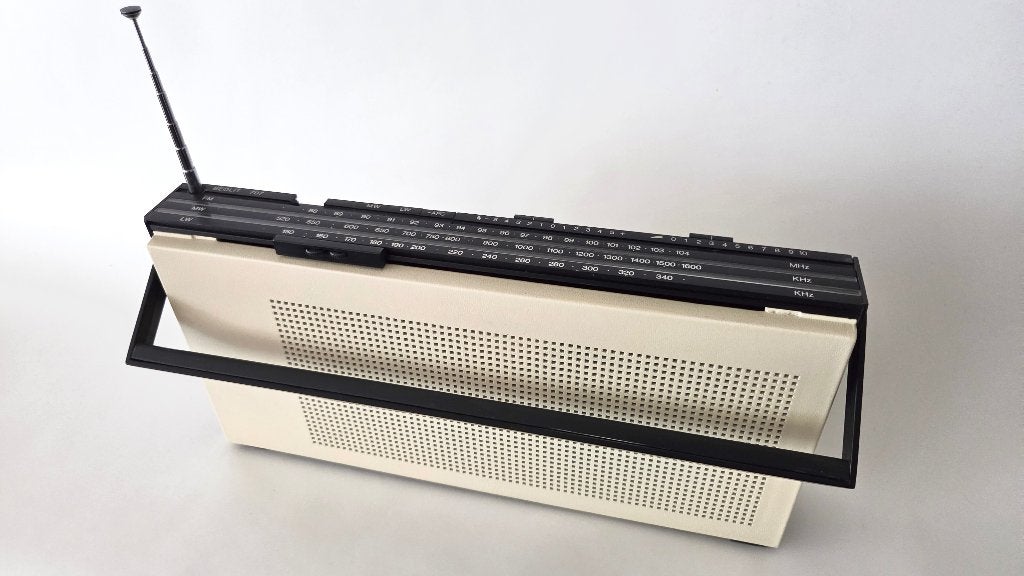 Bang & Olufsen BEOLIT 707, Ophalen of Verzenden, Zo goed als nieuw, Radio