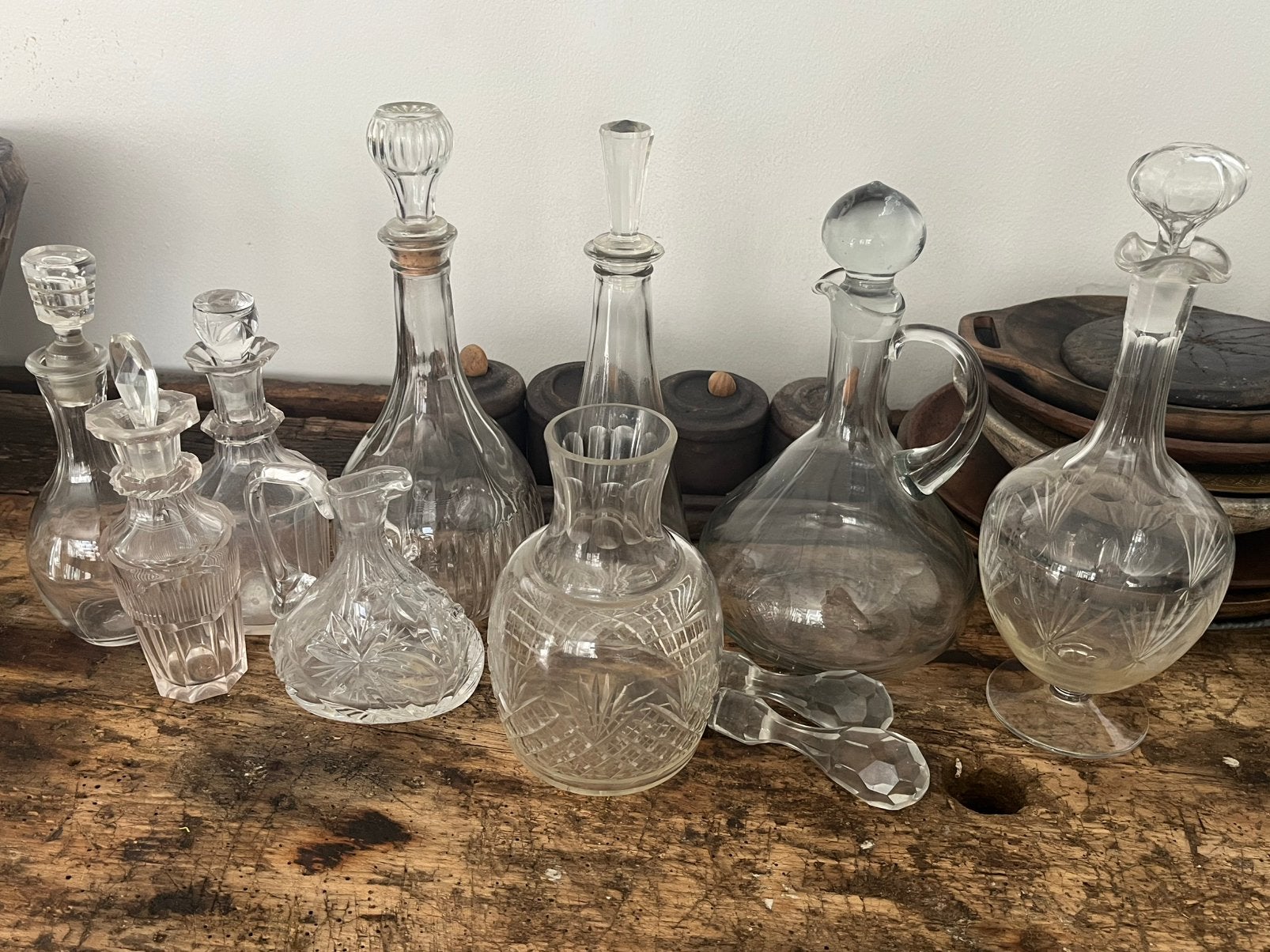 Antiek glaswerk, oude vaasjes, karaffen, Ophalen