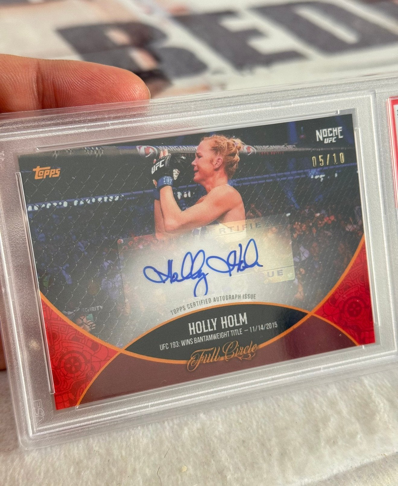 2024 TOPPS NOCHE UFC HOLLY HOLM FULL CIRCLE-AUTOGRAPH psa-10, Spelerskaart, Nieuw, Ophalen of Verzenden, H