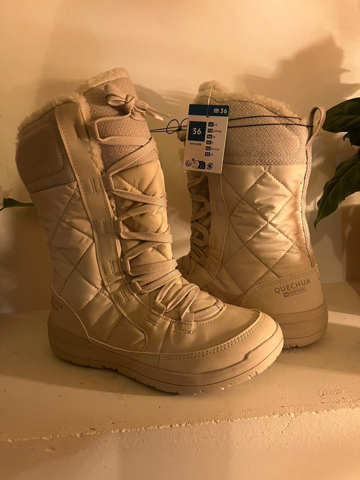 NIEUW | Quechua dames sneeuwboots NH500 | maat 36, Ophalen, Nieuw, Beige, Snowboots