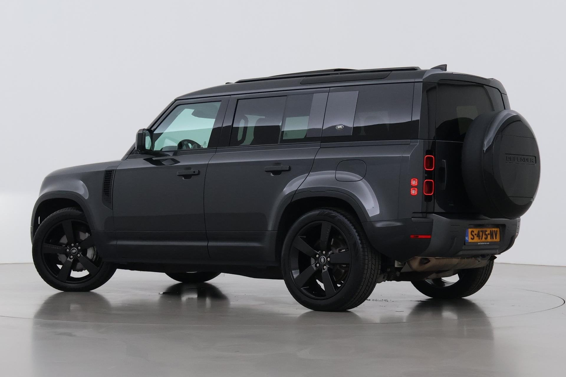 Land Rover Defender 110 P400e X-Dynamic SE | 22 Inch | Lucht, Automaat, 404 pk, Gebruikt, Verwarmde buitenspiegels