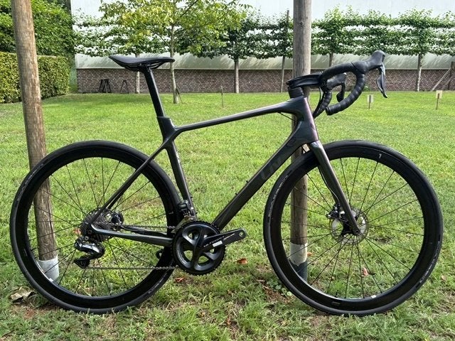 Liv Langma Advanced Pro 0 Disc, maat L, Fietsen en Brommers, Fietsen | Racefietsen, 28 inch, Gebruikt, Carbon, Dames