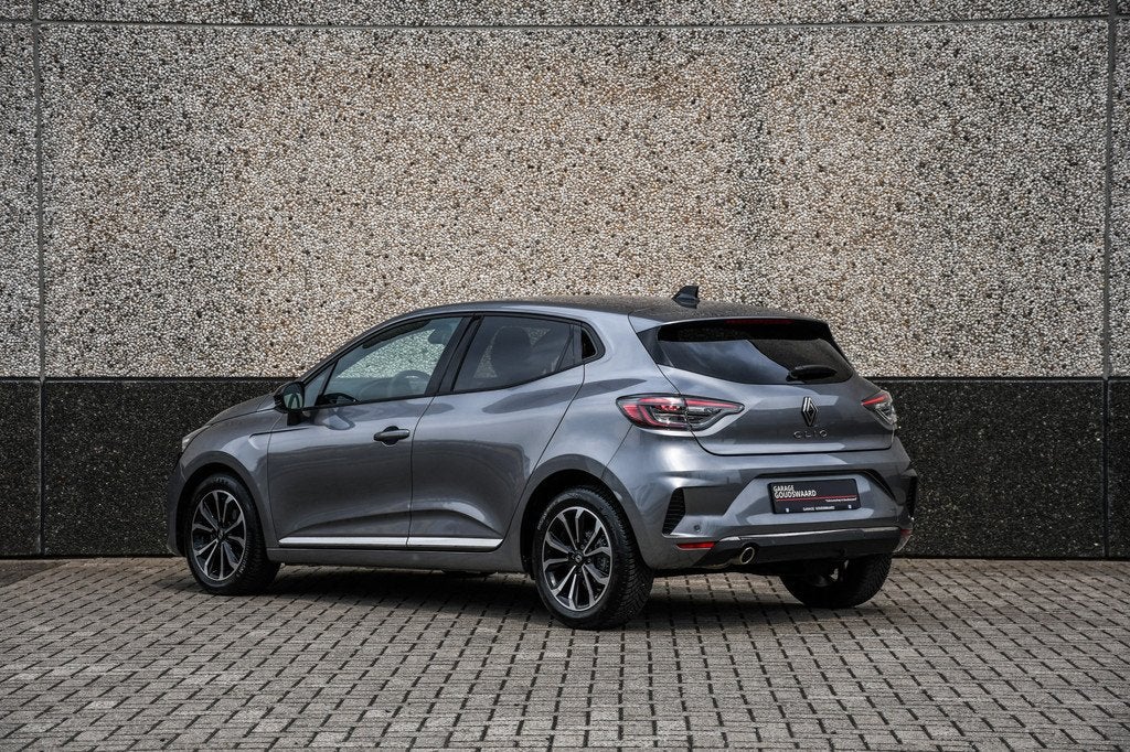 Renault Clio 1.0 TCe 90 GPF Techno (bj 2025), Auto's, Voorwielaandrijving, Gebruikt, Leder en Stof, Handgeschakeld