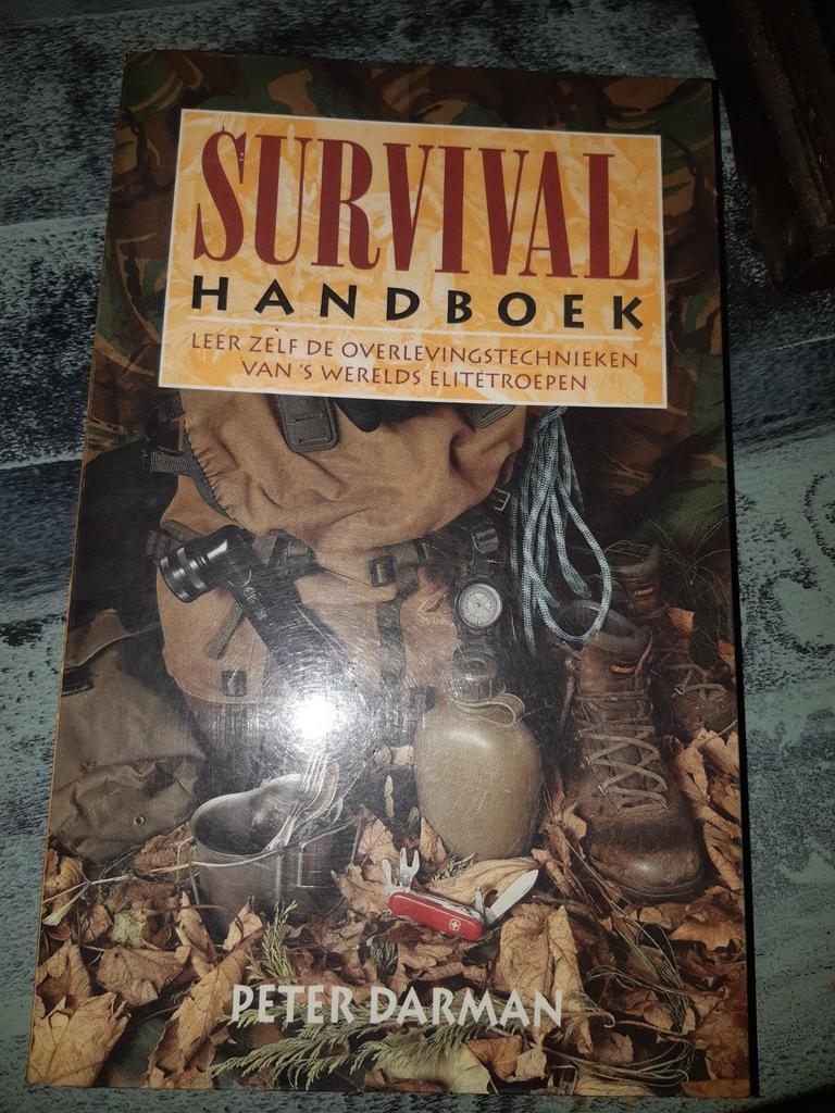 Survival handboek zgan, Boeken, Ophalen of Verzenden, Zo goed als nieuw, Bloemen, Planten en Bomen