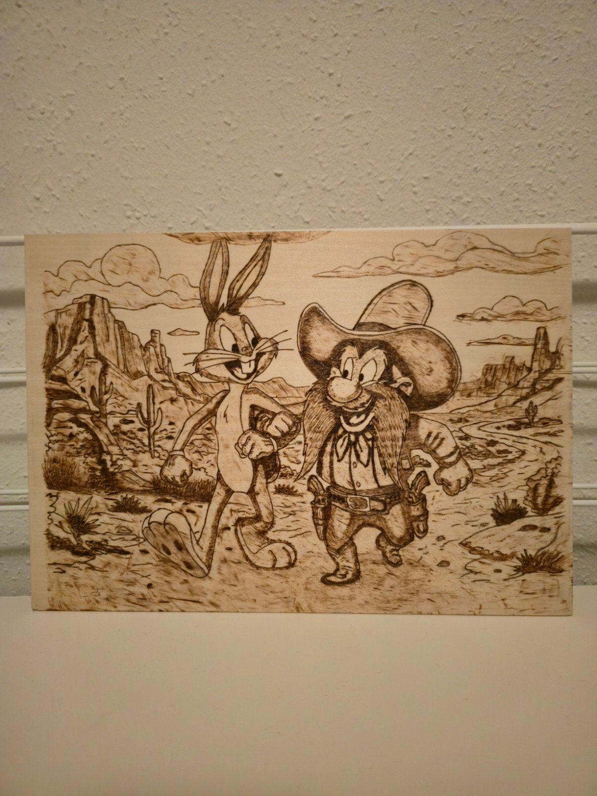 Bugs Bunny & Yosemite Sam Pyrografie Houtsnede, Ophalen of Verzenden, Zo goed als nieuw, Overige typen