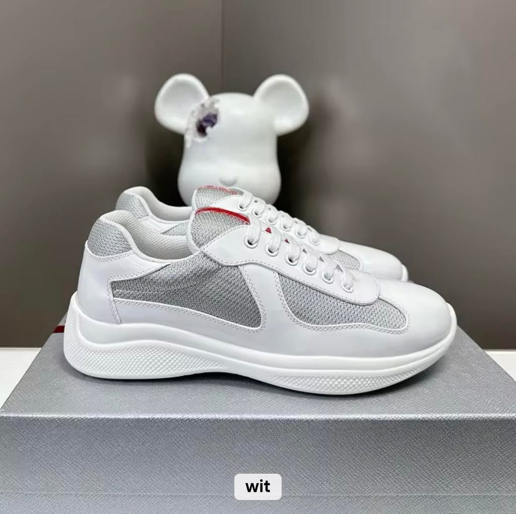 Prada schoenen heren maat 43 op = op, Verzenden, Nieuw, Zwart, Sneakers of Gympen