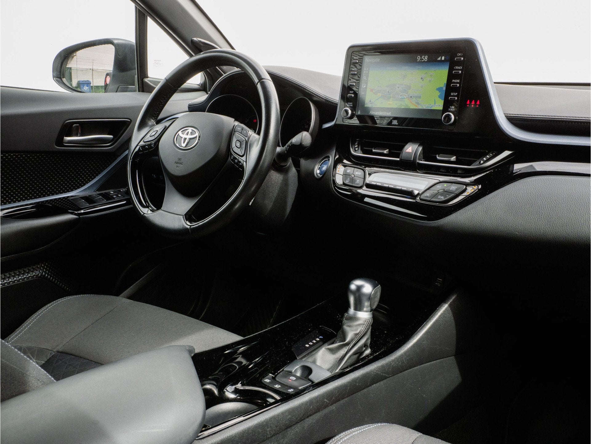 Toyota C-HR 1.8 Hybrid Aut. Business Intro Stoelverwarming/, Auto's, Stof, 4 cilinders, Met garantie (alle), Origineel Nederlands