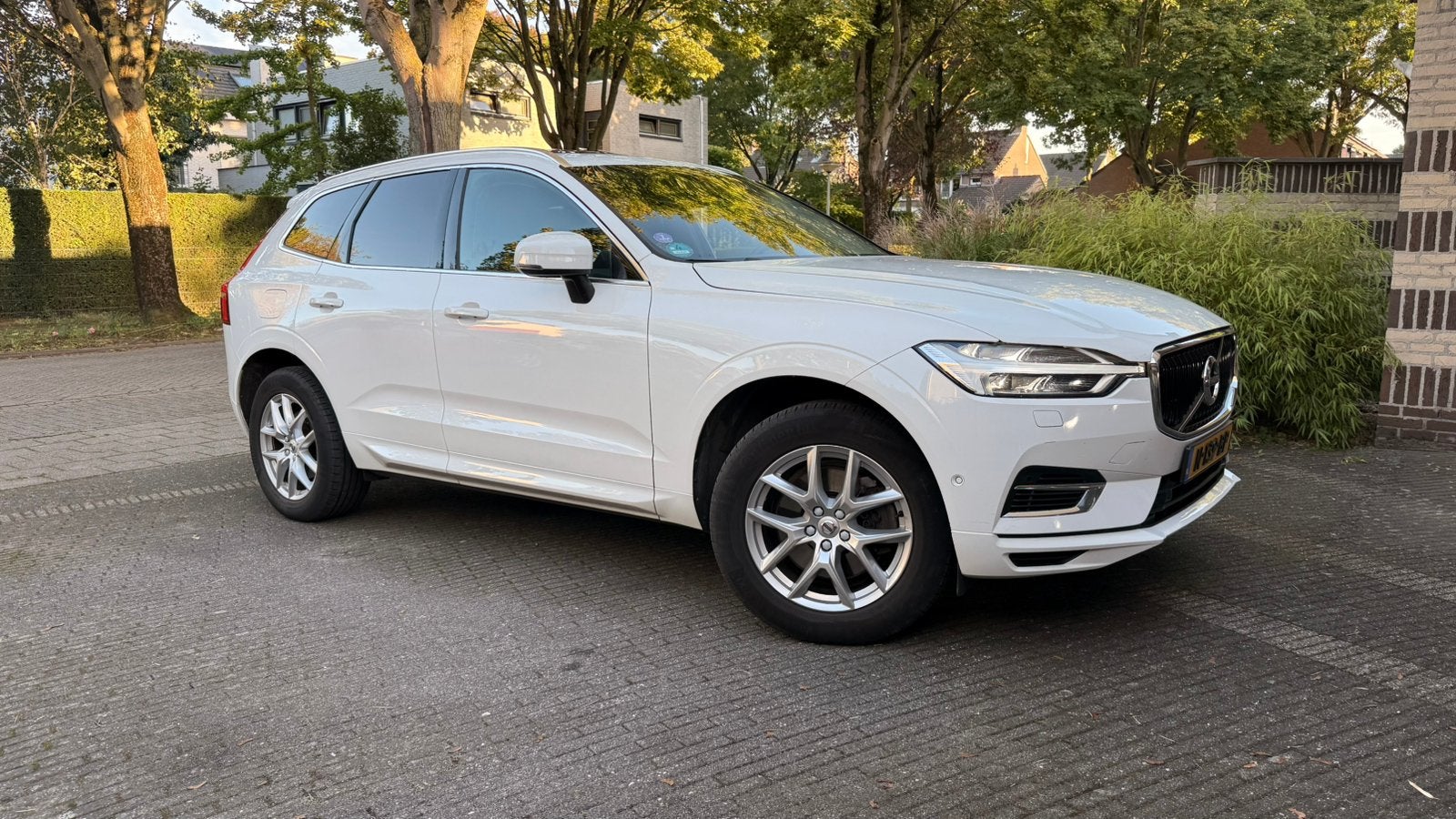 Volvo XC60 T8 Twin Engine 407pk Geartronic AWD Plug-in, Automaat, 1969 cc, Wit, Plug-in hybride