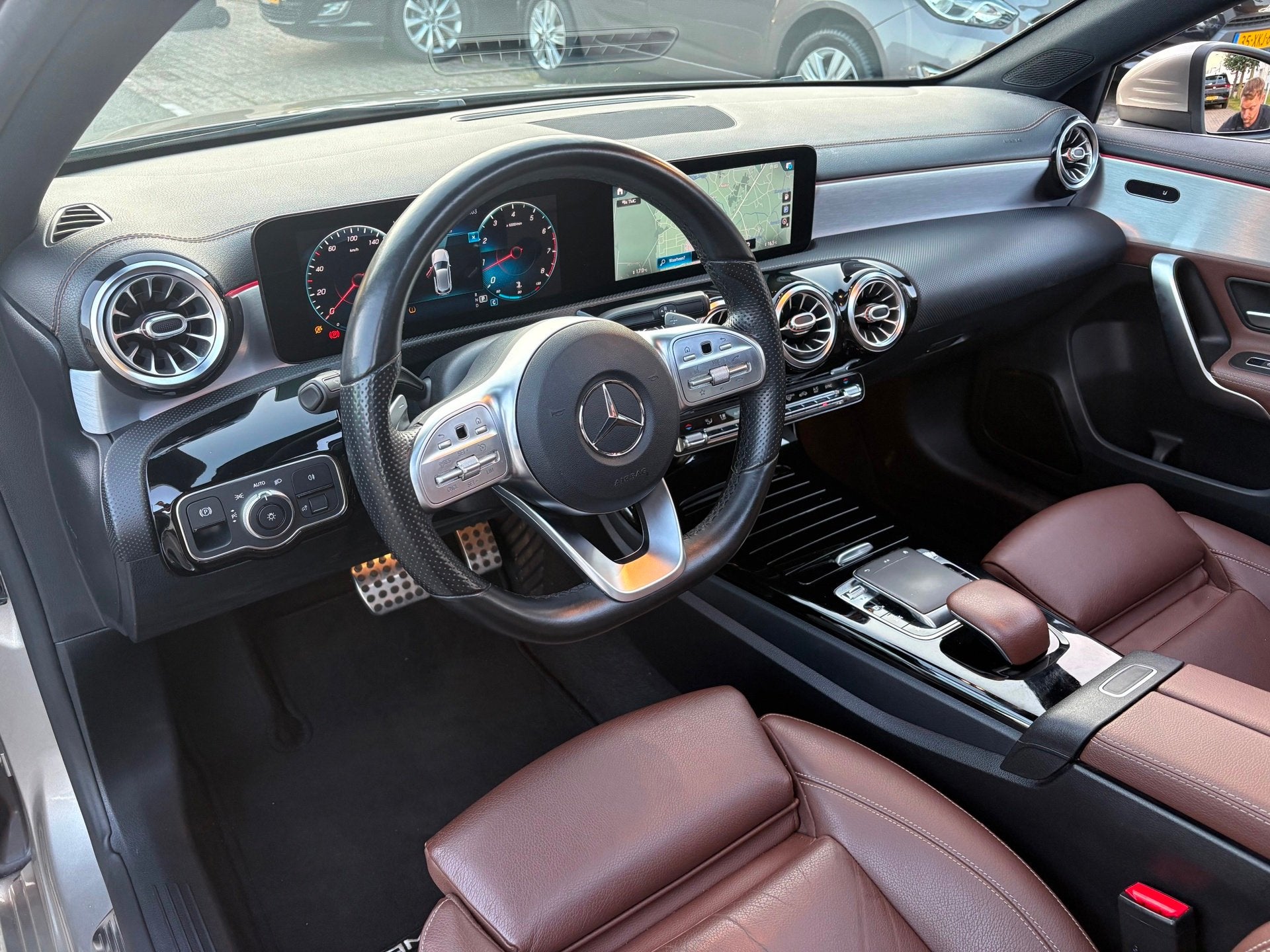 Mercedes-Benz A-klasse 220 Launch Edition Premium, Auto's, Mercedes-Benz, Gebruikt, Euro 6, 1600 kg, 725 kg