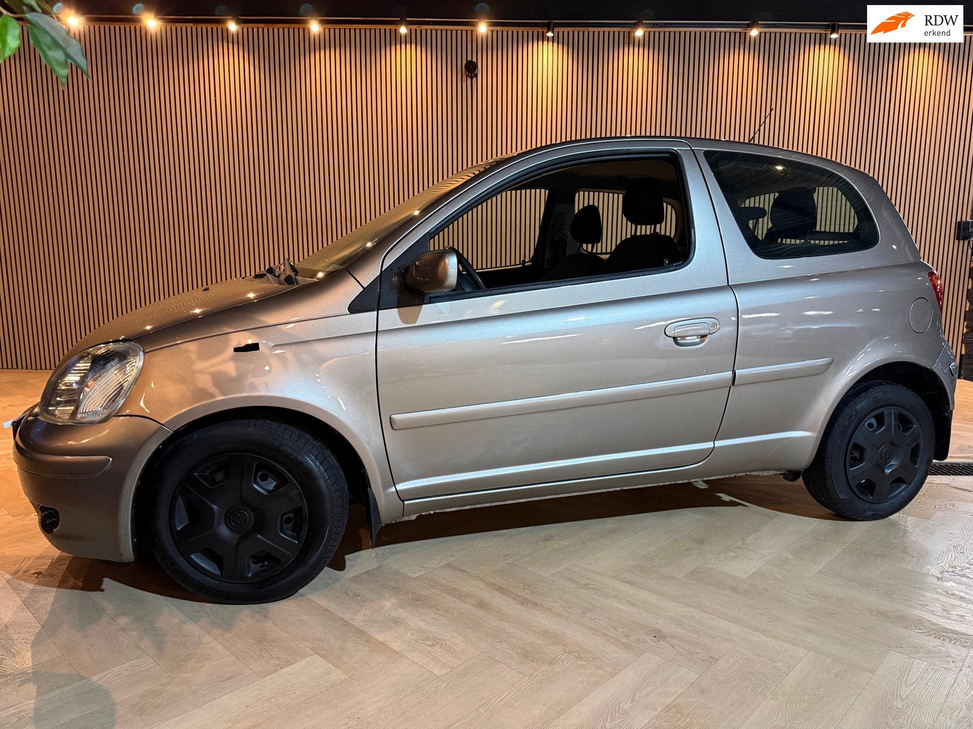 Toyota Yaris 1.0 | Automaat | Airco | PDC, Auto's, Toyota, Stof, Gebruikt, 4 cilinders, Bedrijf