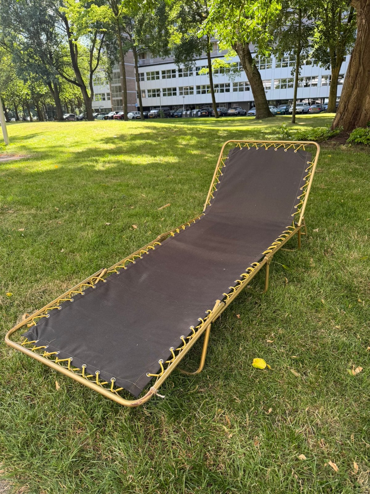 Vintage Lafuma ligbed goudkleurig jaren 70, Ophalen, Gebruikt, Metaal