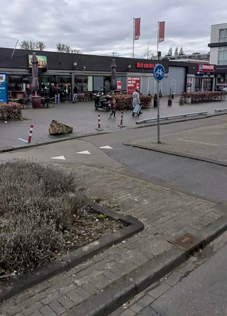 TER OVERNAME MEUBEL WINKEL