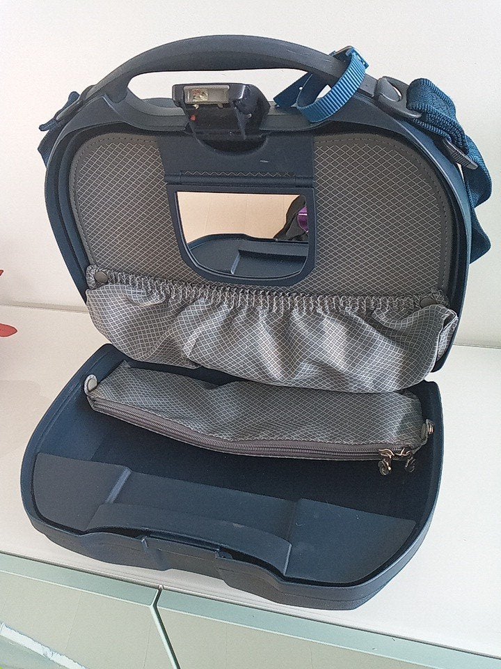 38bx35hx17d blue hardcase suitcase prof.sturdy case Samonite, Sieraden, Tassen en Uiterlijk, Beautycases, Gebruikt, Blauw, Ophalen of Verzenden
