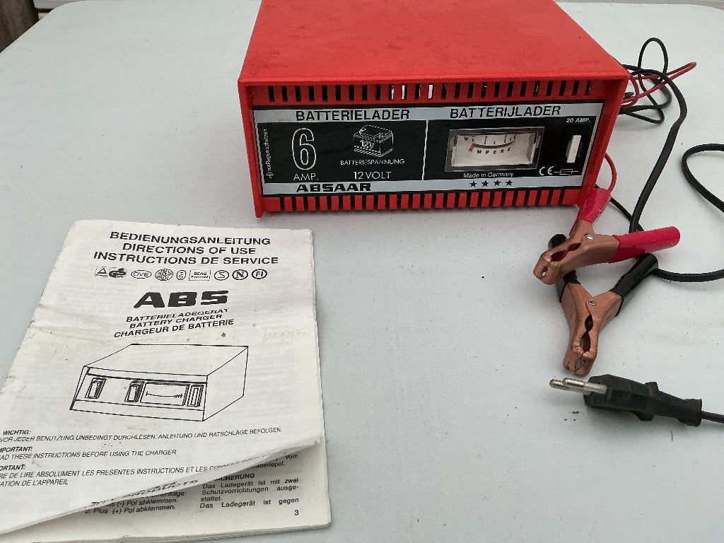 Absaar 12 volt 6 amp accu lader, Auto diversen, Ophalen, Zo goed als nieuw