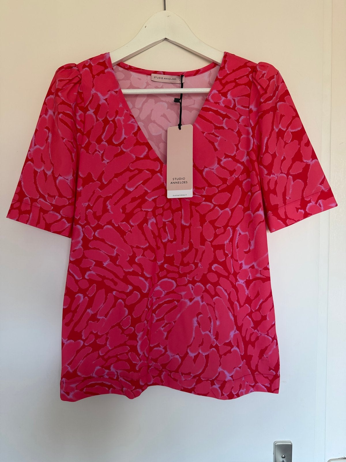 Nieuw! Studio Anneloes Soof Butterfly Top S, Nieuw, Ophalen of Verzenden, Korte mouw, Roze