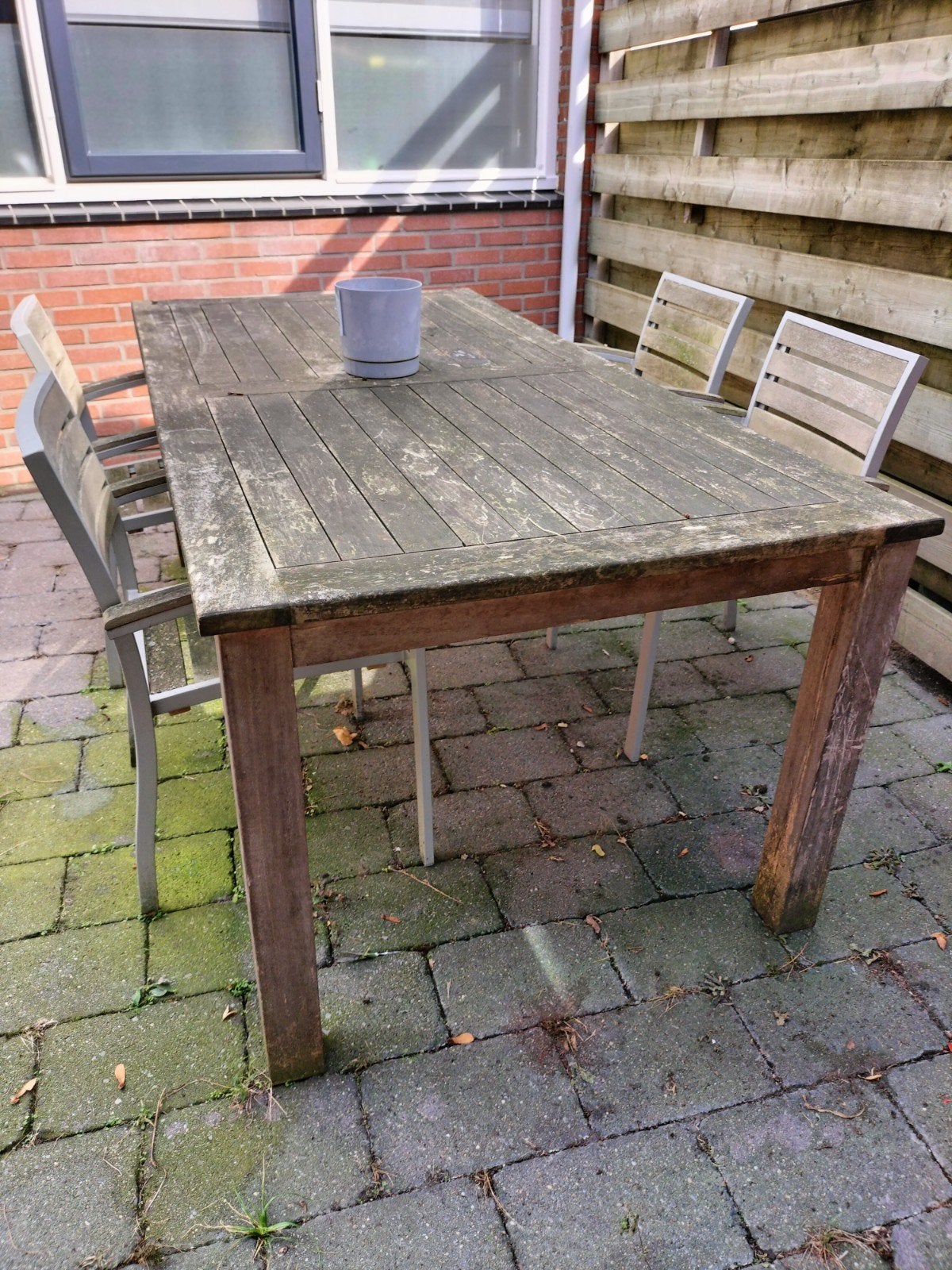 Gratis, Hardhouten tuintafel met 4 stapelbare stoelen, Ophalen, Gebruikt, Rechthoekig, Hout