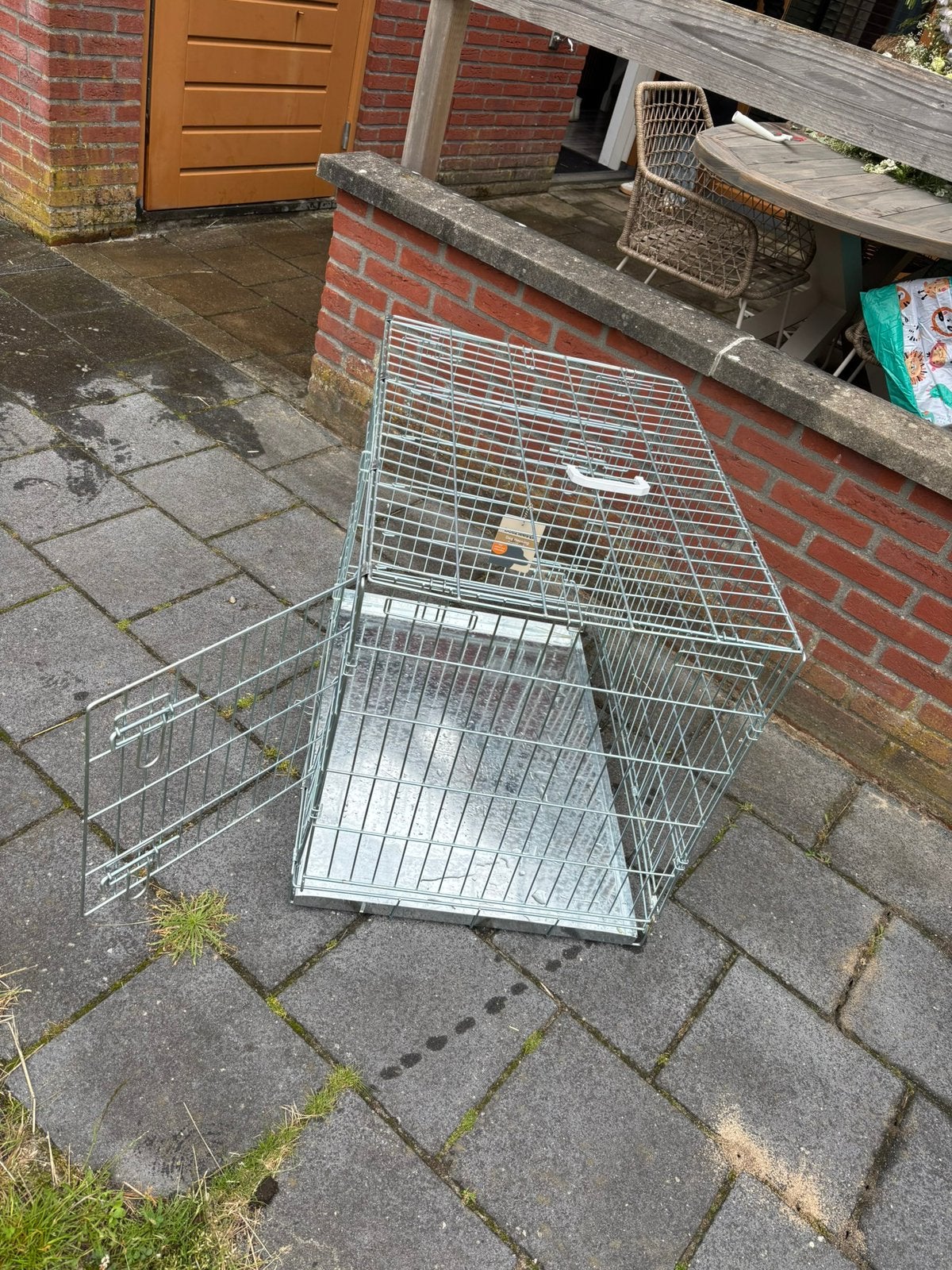 Honden bench, Ophalen, Zo goed als nieuw