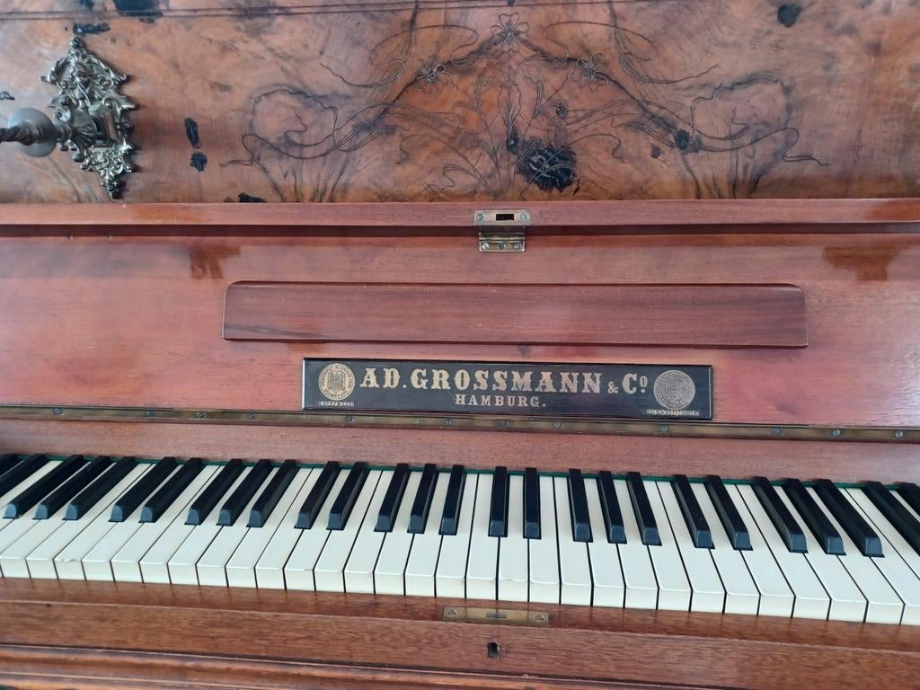 Antieke piano van AD. GROSSMANN & CO. HAMBURG, Ophalen, Gebruikt