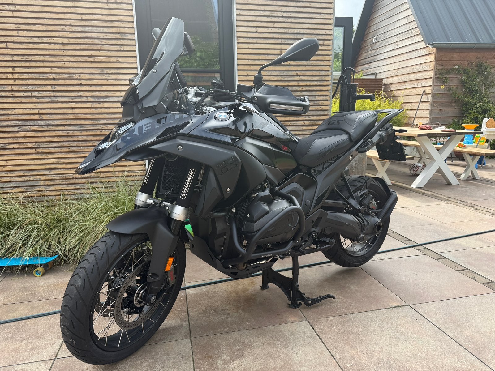 BMW R 1300 GS  | 5 pakketten | Garantie | 6700km, Motoren, 2 cilinders, Handvatverwarming, Gebruikt, Particulier