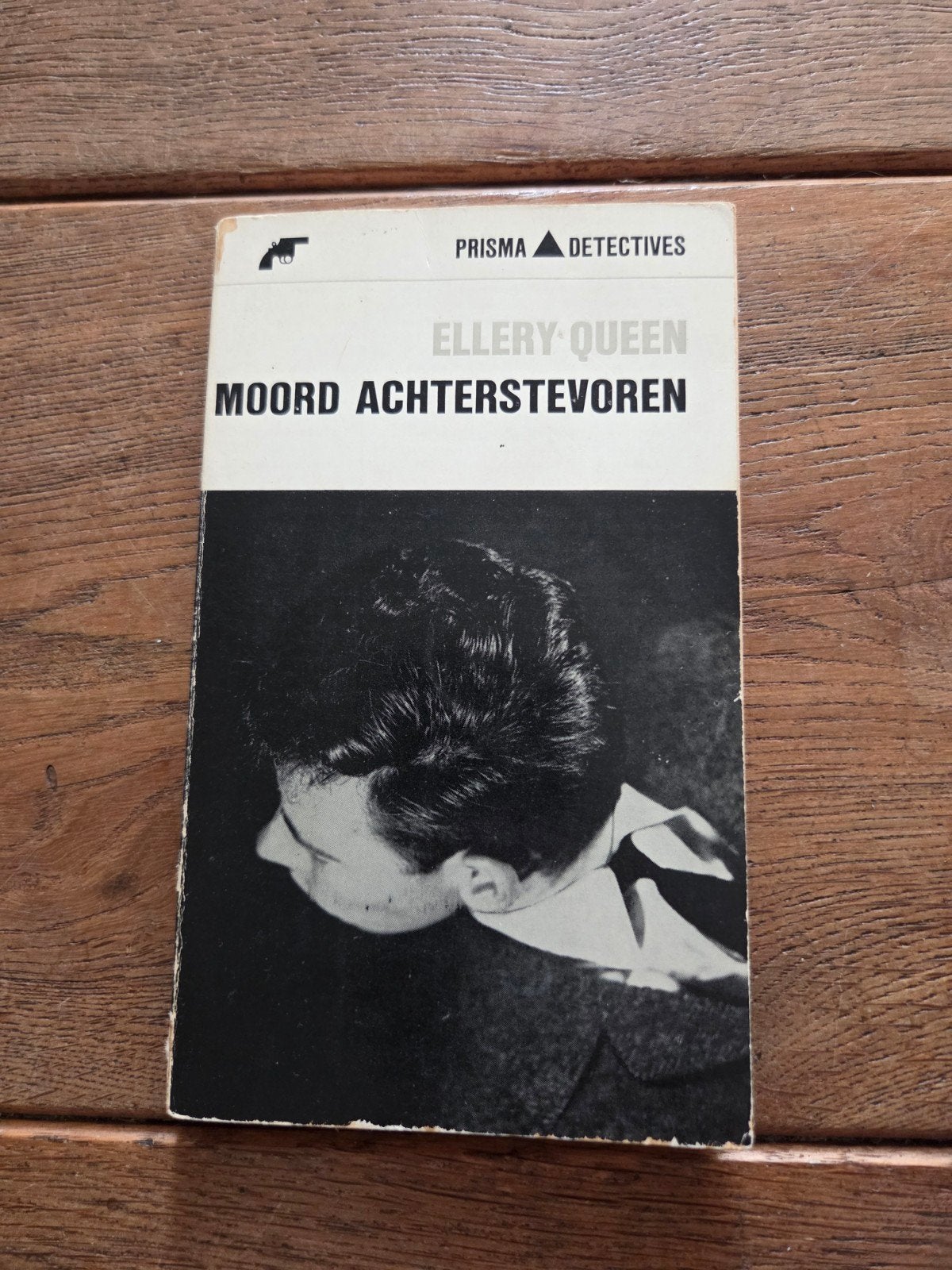 Ellery Queen - Moord achterstevoren, Ophalen of Verzenden, Gelezen, Ellery Queen
