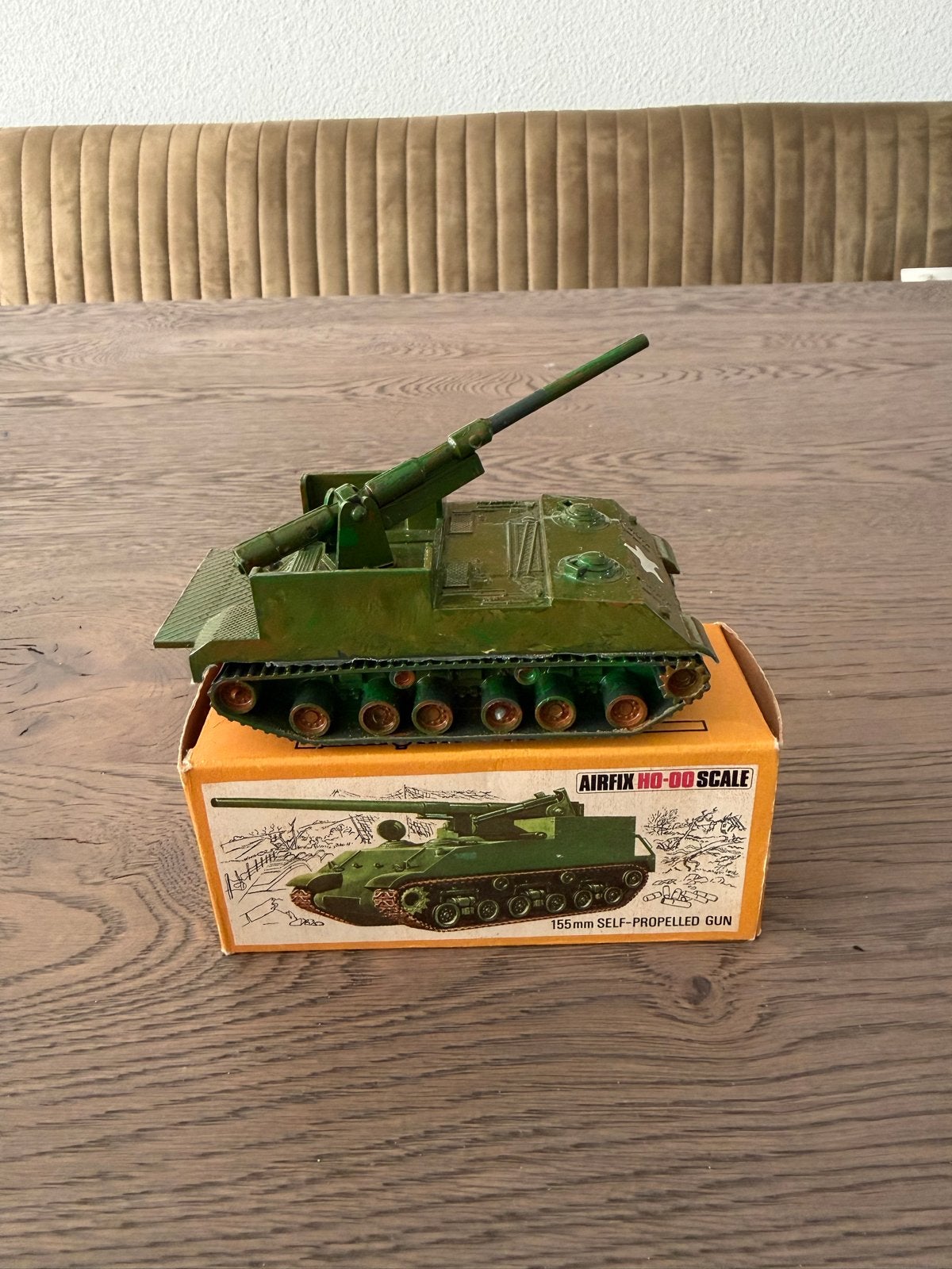 Airfix HO-OO Schaal 155mm Zelfrijdend Kanon, Ophalen of Verzenden, Zo goed als nieuw