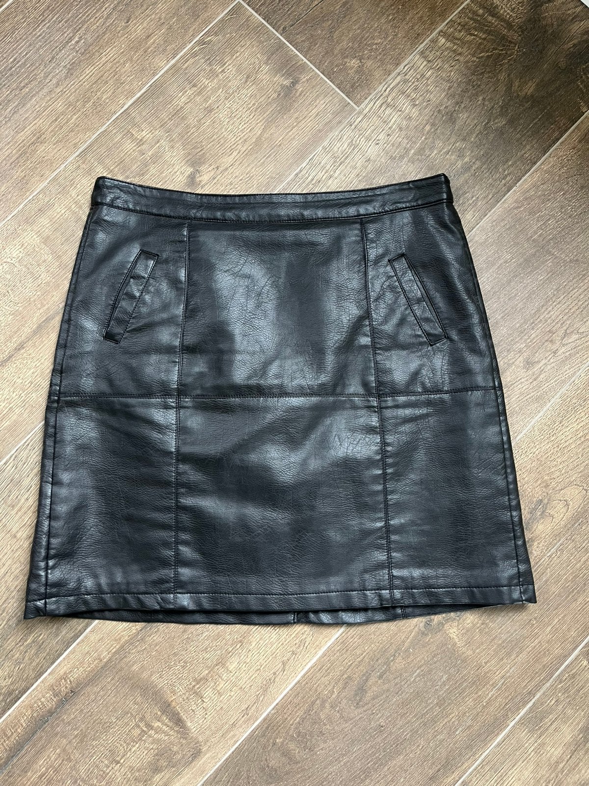 Zwart leren rokje maat M, Maat 38/40 (M), Zwart, Ophalen of Verzenden, Zo goed als nieuw