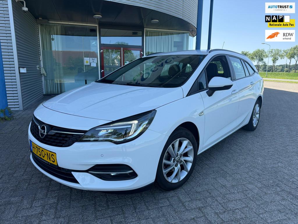 Opel Astra Sports Tourer 1.2 Edition CLIMA/NAP/APK 3-2028, Auto's, Voorwielaandrijving, Gebruikt, 1199 cc, Wit