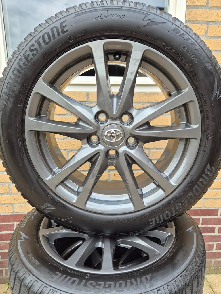 Originele 17" Toyota Avensis T27 winter wielenset, Ophalen, Gebruikt