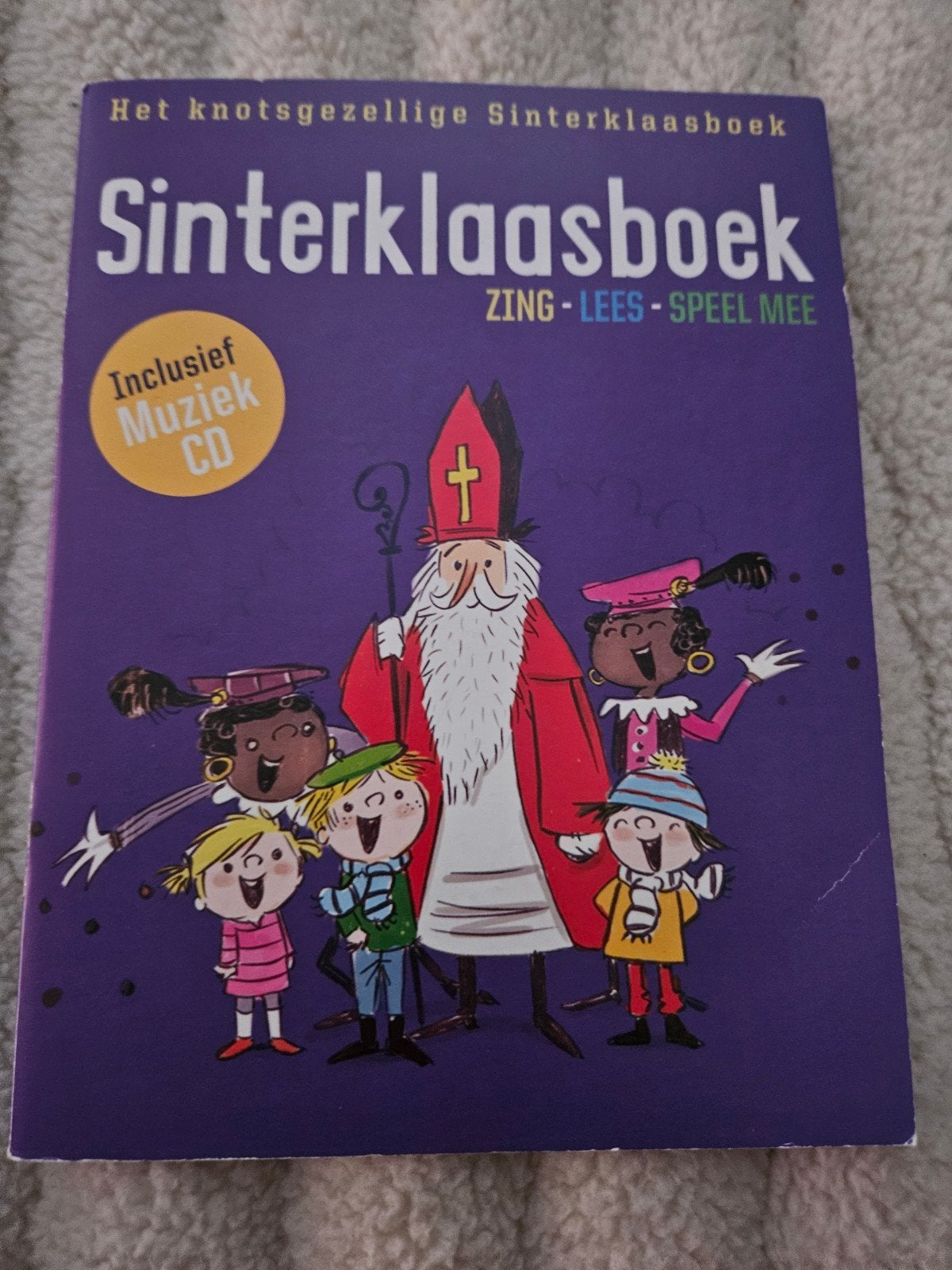 Sinterklaasboek met CD, Boeken, Ophalen of Verzenden, Zo goed als nieuw, Onbekend, Fictie algemeen