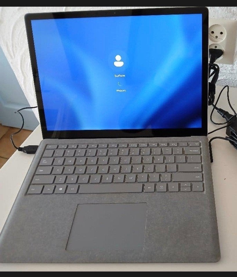 Microsoft Surface Laptop - Goede staat, Ophalen, 2 tot 3 Ghz, Qwerty, 8 GB