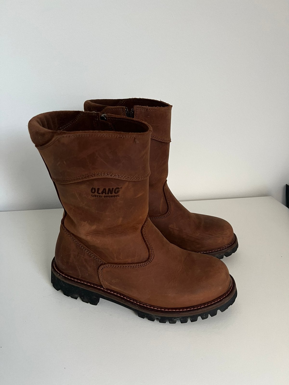 Nwst bruine boots met bont, Olang 38 = 37.5, Ophalen of Verzenden, Zo goed als nieuw, Bruin
